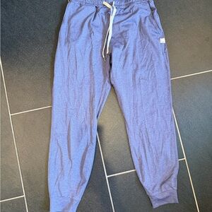 Vuori performance joggers size xs cosmic heather (purple)